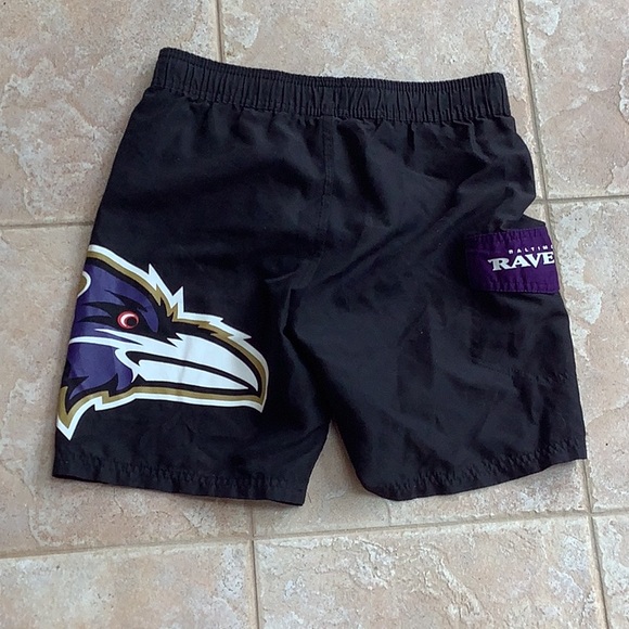 💥 Baltimore Ravens swim trunks sz med read - Picture 5 of 6